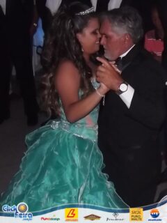 15 Anos de Elisandra Almeida